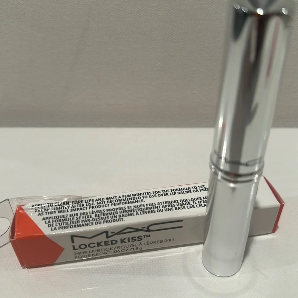 MAC Cosmetics mac locked
